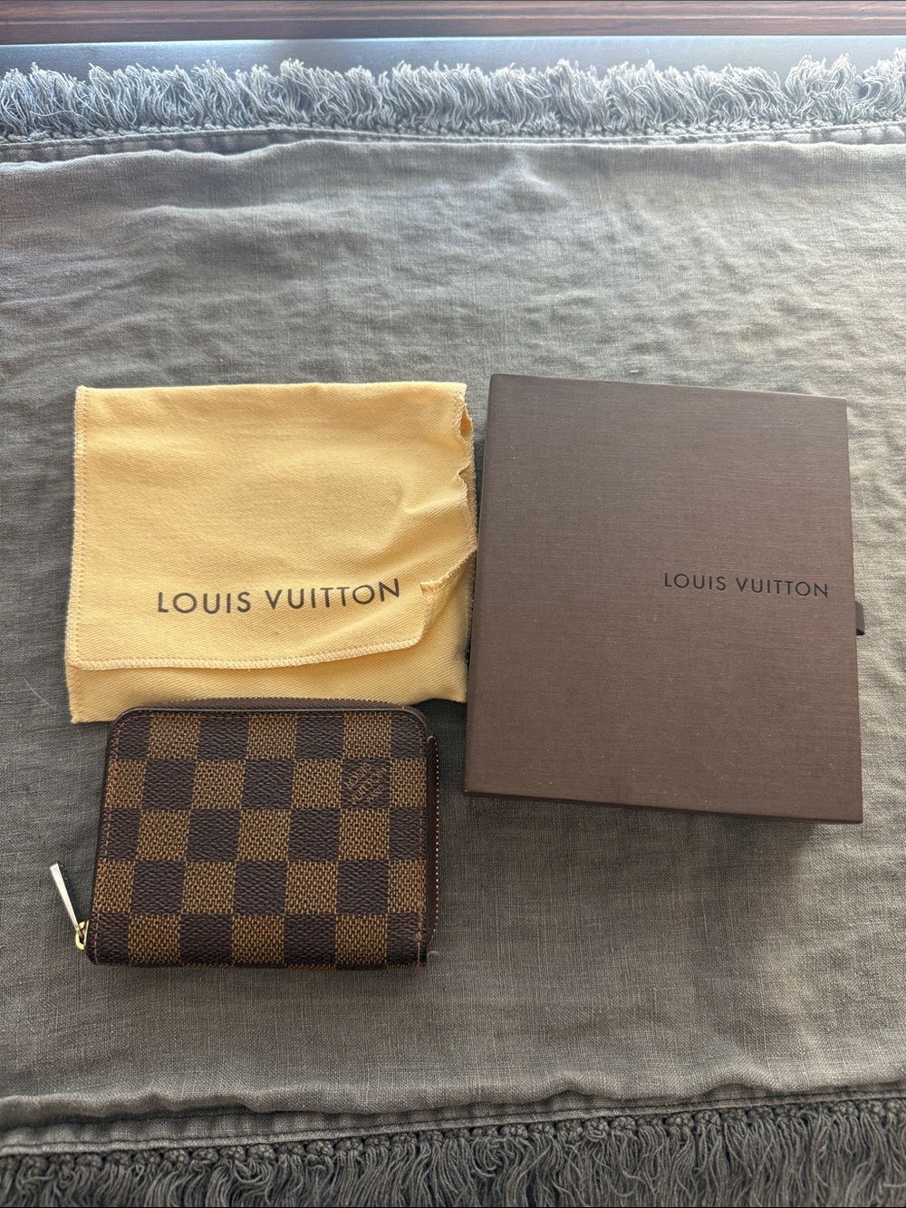Louis Vuitton Damier Ebene Zip Card Holder - Brown & Dark Brown